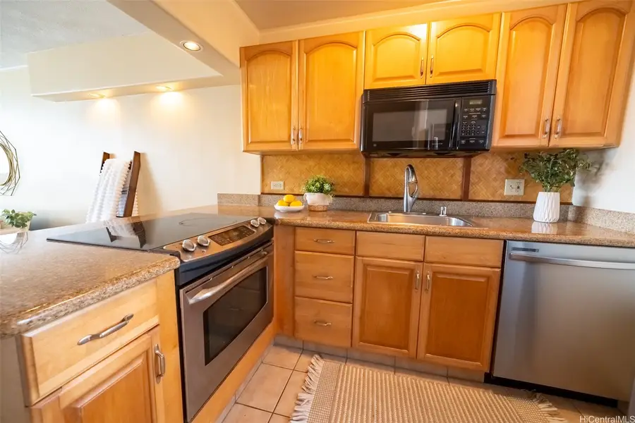 46-270 Kahuhipa Street #A611, Kaneohe, HI 96744 - #3