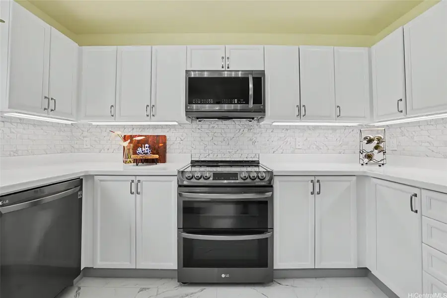 95-1018 Kahakiki Street, Mililani, HI 96789 - #3