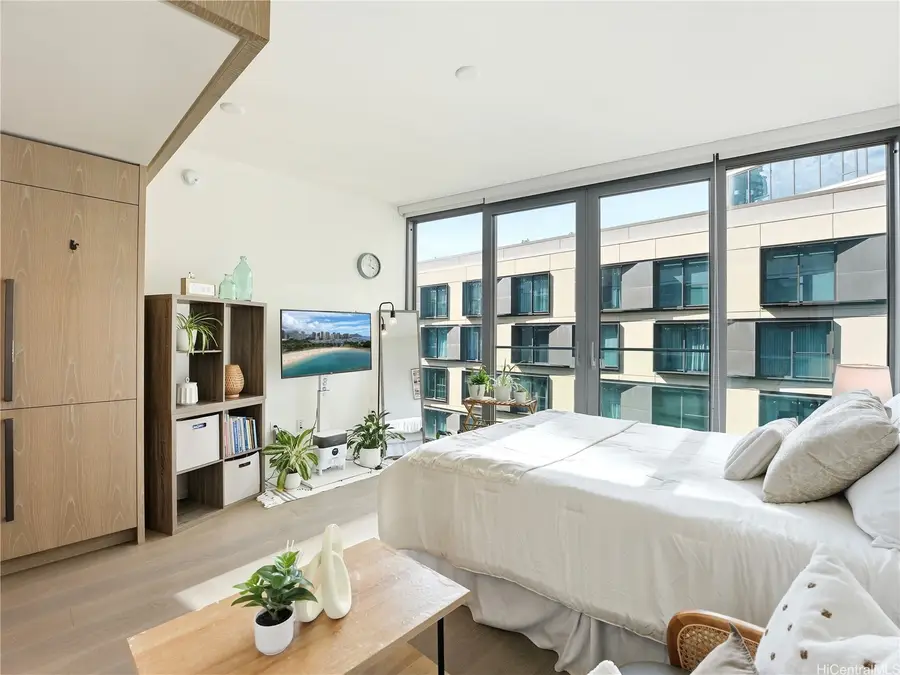 1000 Auahi Street #633, Honolulu, HI 96814 - #3