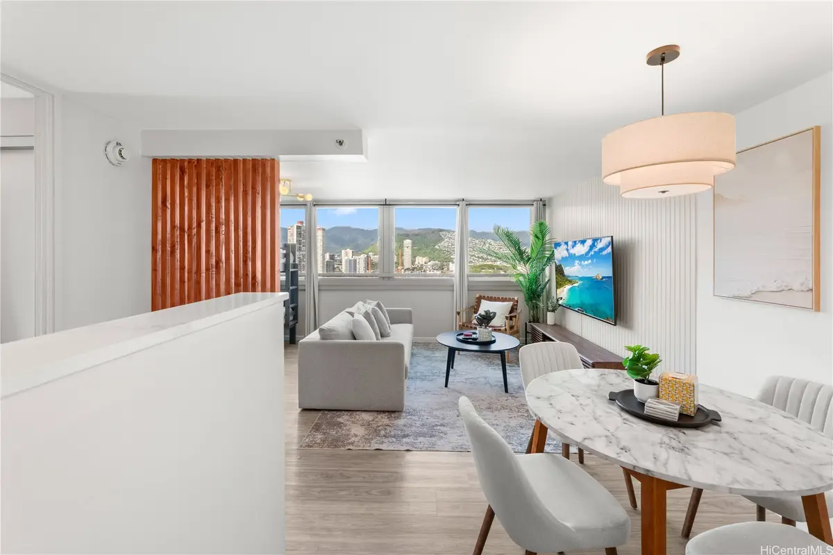 445 Seaside Avenue #2402, Honolulu, HI 96815 - #1