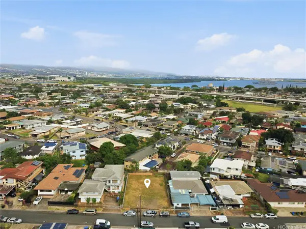94-291 Kahuawai Street, Waipahu, HI 96797