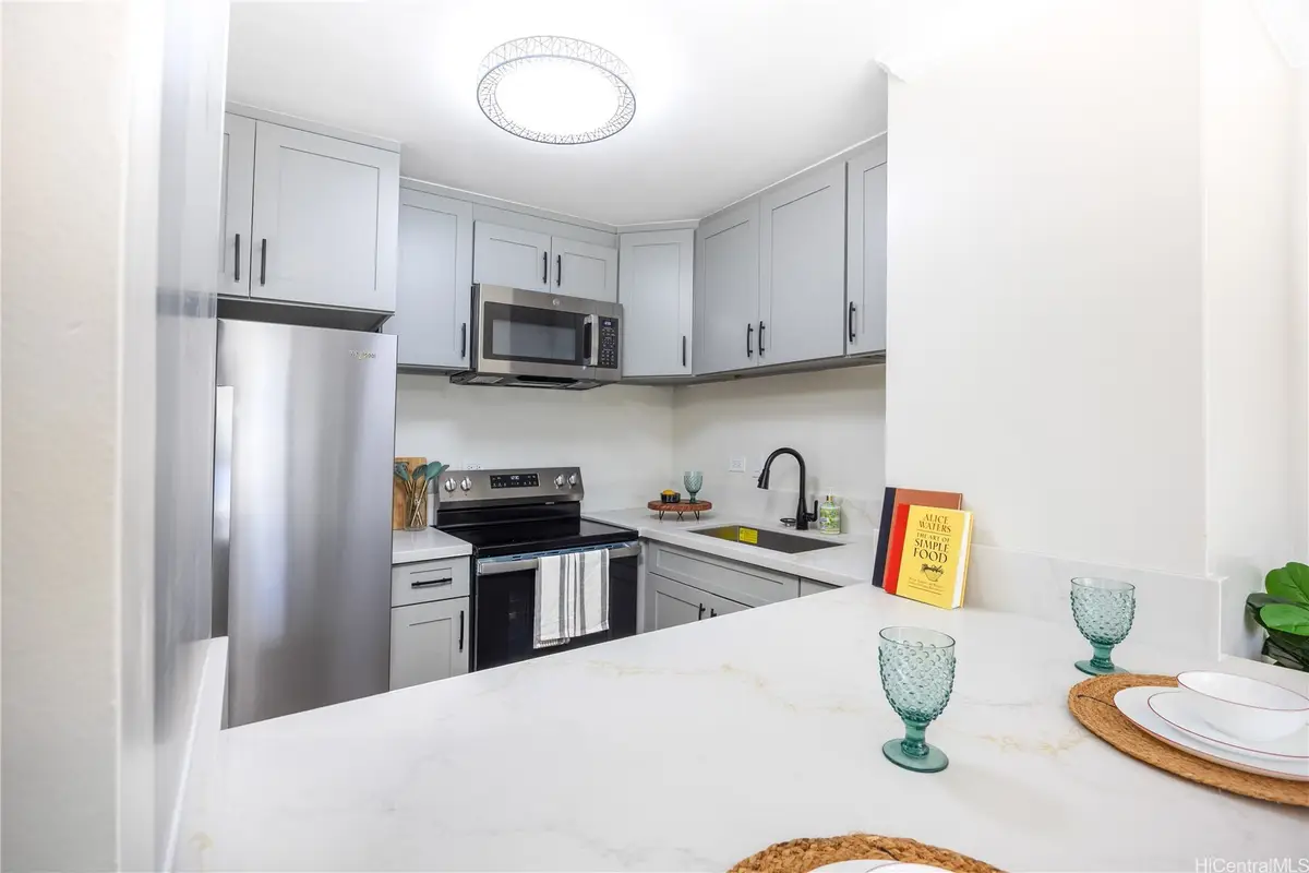 731 Amana Street #904, Honolulu, HI 96814 - #1