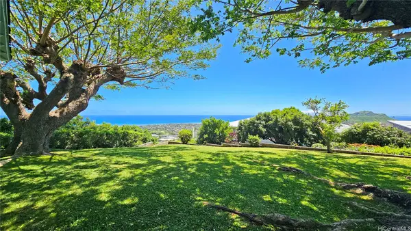 4125 Pakolu Place, Honolulu, HI 96816