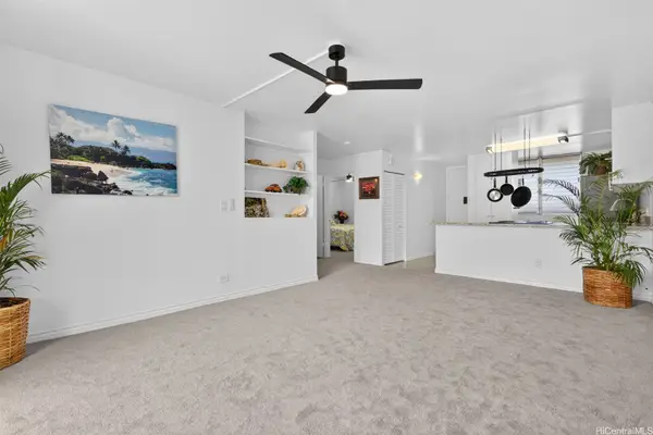 1128 Ala Napunani Street #1703, Honolulu, HI 96818