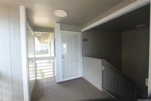 94-504 Kupuohi Street #6203, Waipahu, HI 96797