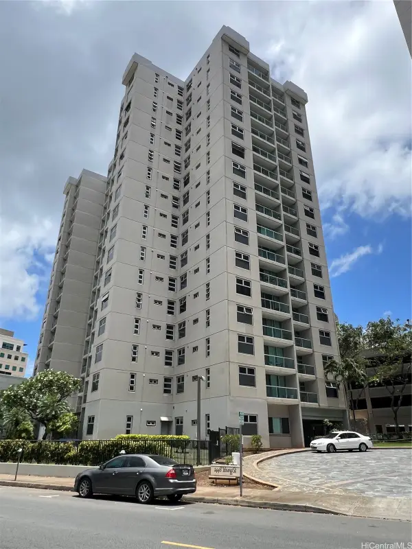 1448 Young Street #1401, Honolulu, HI 96814