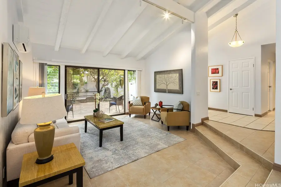 1360 Kaeleku Street, Honolulu, HI 96825 - #3