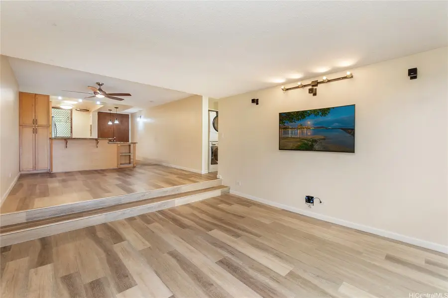 501 Hahaione Street #1/3F, Honolulu, HI 96825 - #3