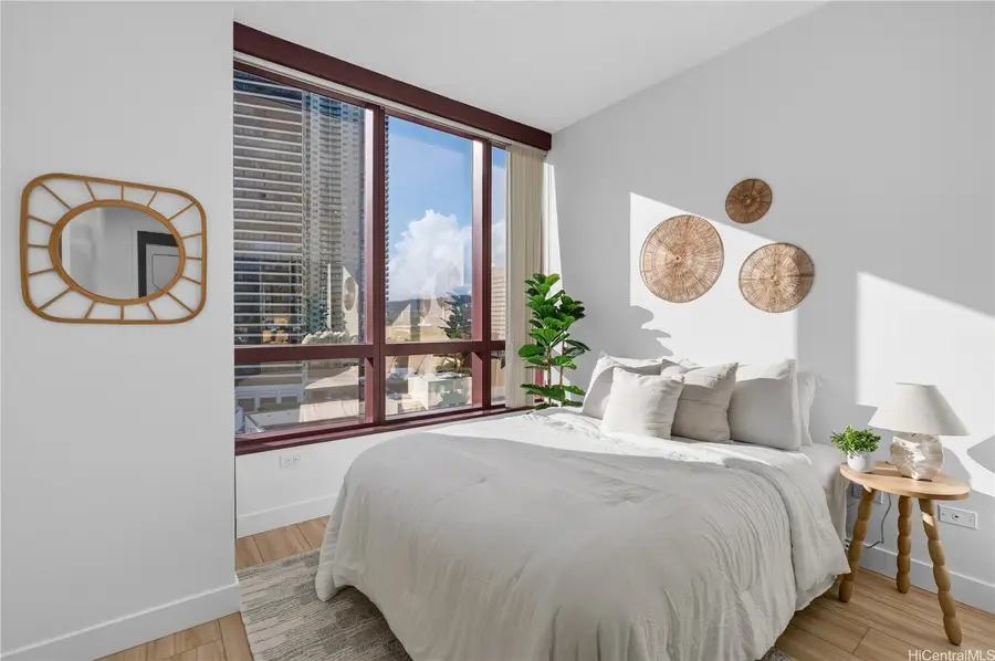 725 Kapiolani Boulevard #1004, Honolulu, HI 96813 - #2
