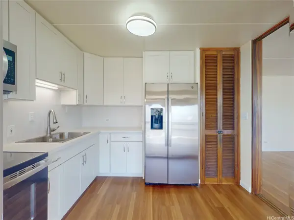 1520 Ward Avenue #304, Honolulu, HI 96822