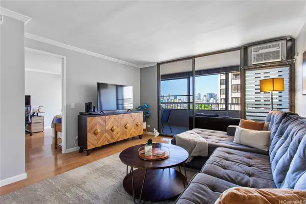 1521 Alexander Street #406, Honolulu, HI 96822