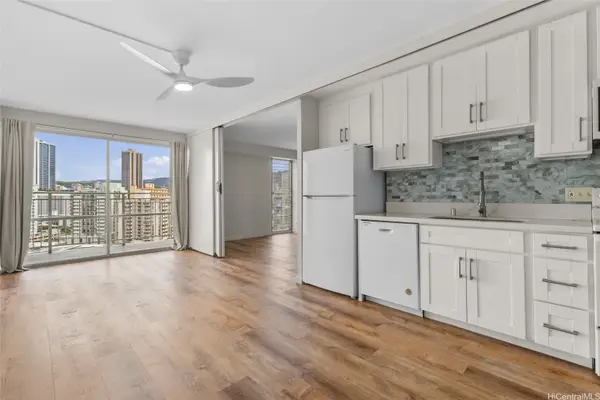 1655 Makaloa Street #1517, Honolulu, HI 96814