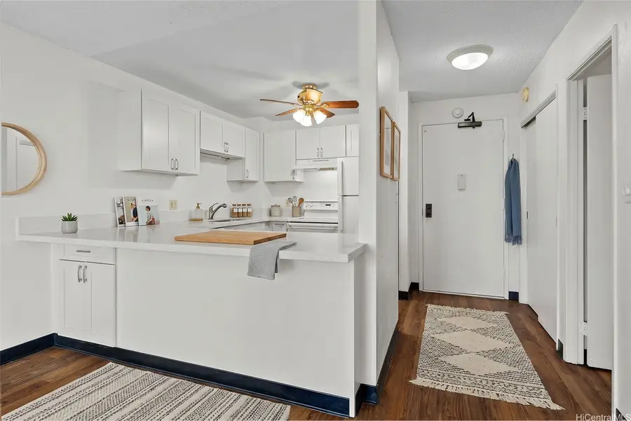 1255 Nuuanu Avenue #E2506, Honolulu, HI 96817 - #3