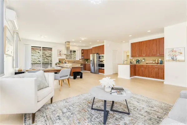 94-370 Noholoa Loop, Mililani, HI 96789