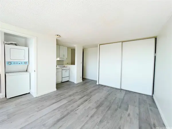 98-288 Kaonohi Street #2704, Aiea, HI 96701