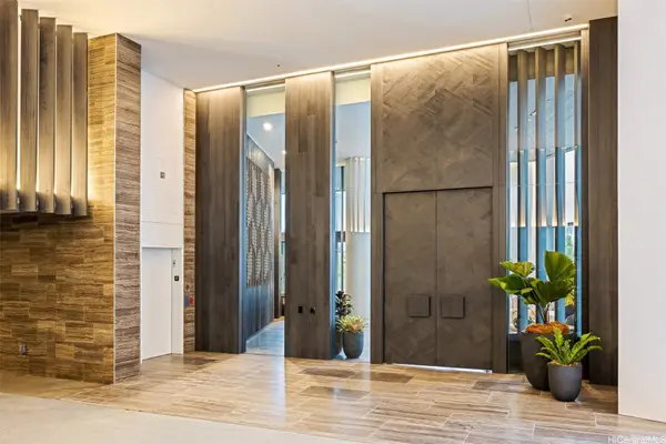 1000 Auahi Street #2607, Honolulu, HI 96814