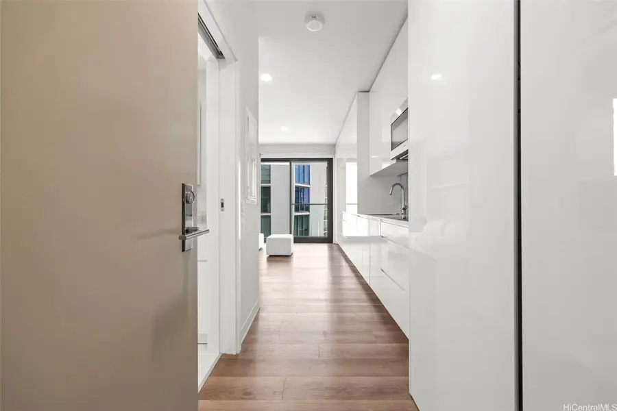 987 Queen Street #629, Honolulu, HI 96814 - #3