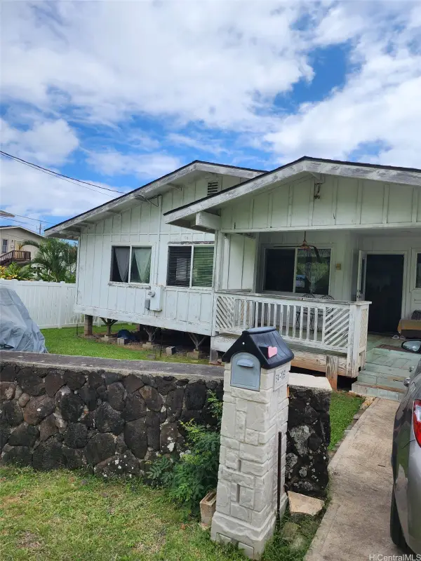 54-159 Hanaimoa Street, Hauula, HI 96717