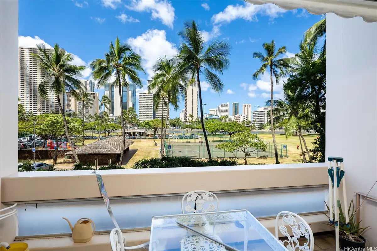 500 University Avenue #310, Honolulu, HI 96826 - #1