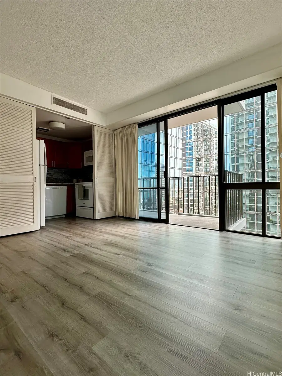 225 Queen Street #15C, Honolulu, HI 96813 - #3