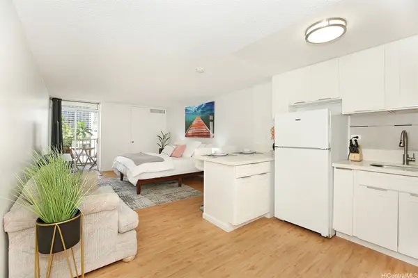 2572 Lemon Road #601, Honolulu, HI 96815