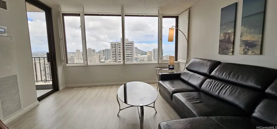 411 Hobron Lane #3705, Honolulu, HI 96815 - #3