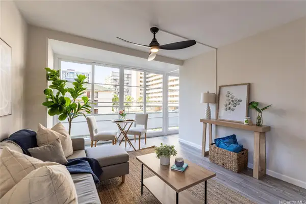 445 Kaiolu Street #604, Honolulu, HI 96815