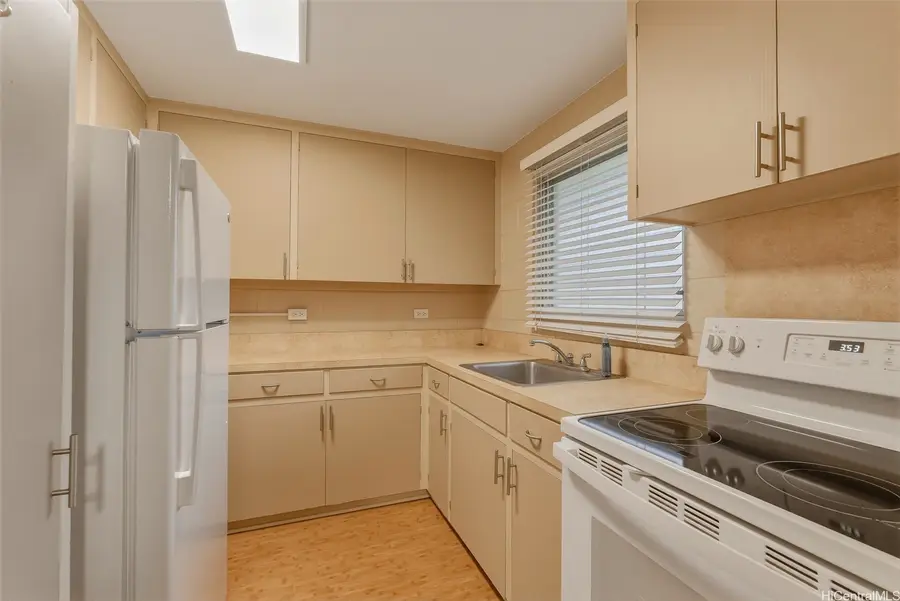 1617 Young Street #A106, Honolulu, HI 96826 - #3