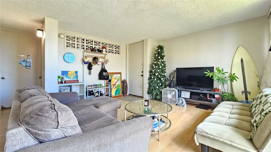 620 Mccully Street #1102, Honolulu, HI 96826 - #3