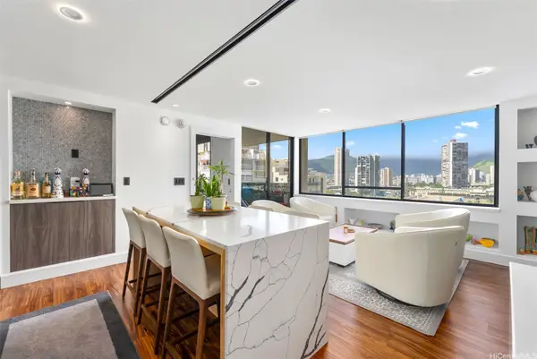 2215 Aloha Drive #DH1101, Honolulu, HI 96815