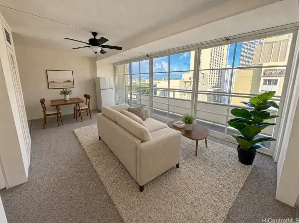 445 Kaiolu Street #1201, Honolulu, HI 96815