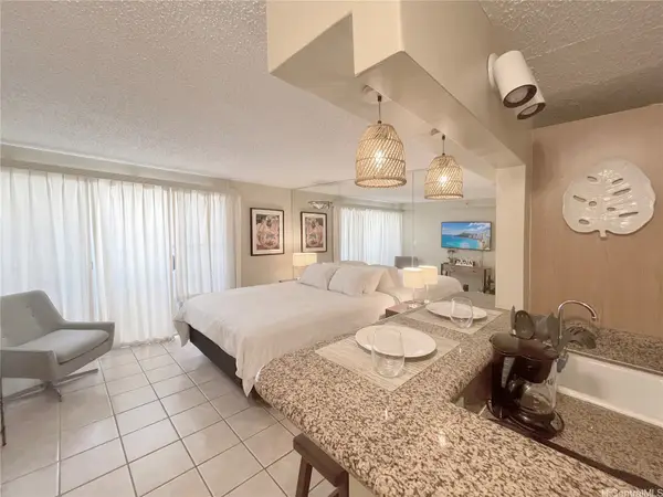 2450 Prince Edward Street #905A, Honolulu, HI 96825