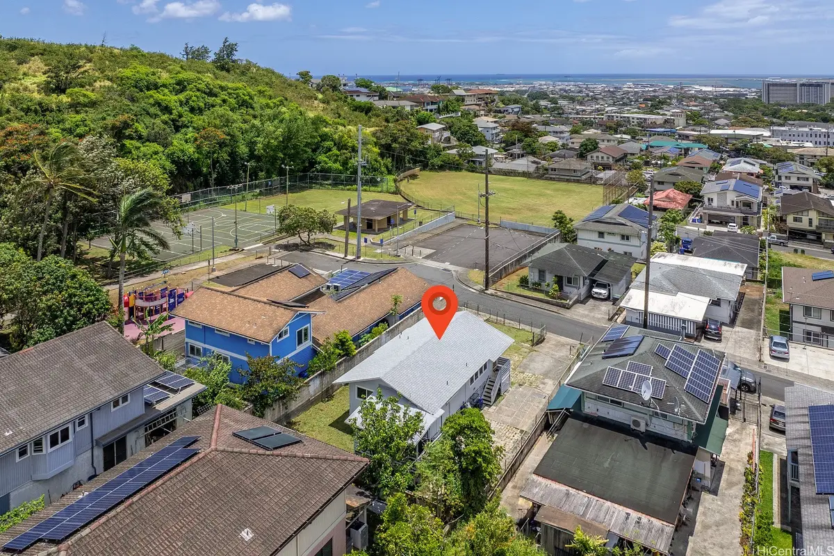 1592 Perry Street, Honolulu, HI 96819 - #1