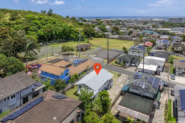 1592 Perry Street, Honolulu, HI 96819