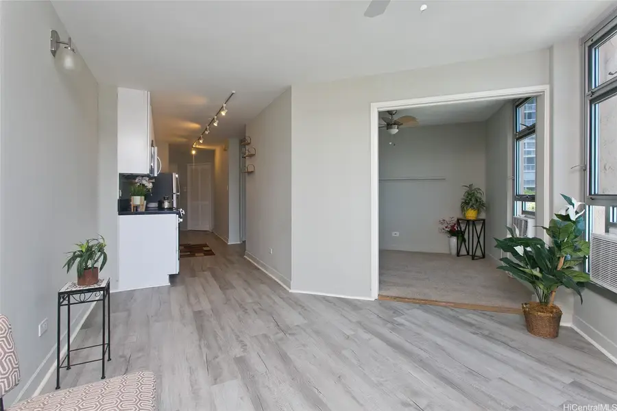 1031 Maunaihi Place #401, Honolulu, HI 96822 - #3