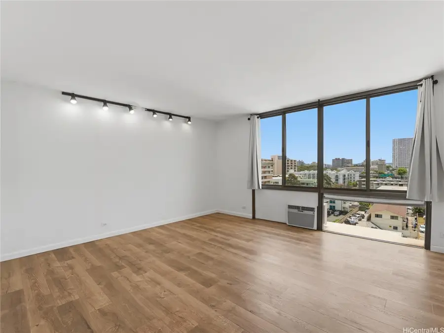 1441 Piikoi Street #706, Honolulu, HI 96822 - #2