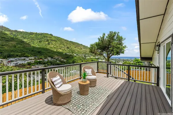 907 Ahuwale Street, Honolulu, HI 96821