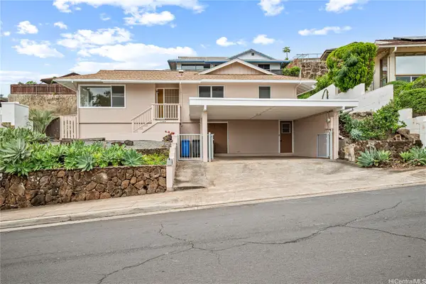 1244 Ala Aloalo Street, Honolulu, HI 96818