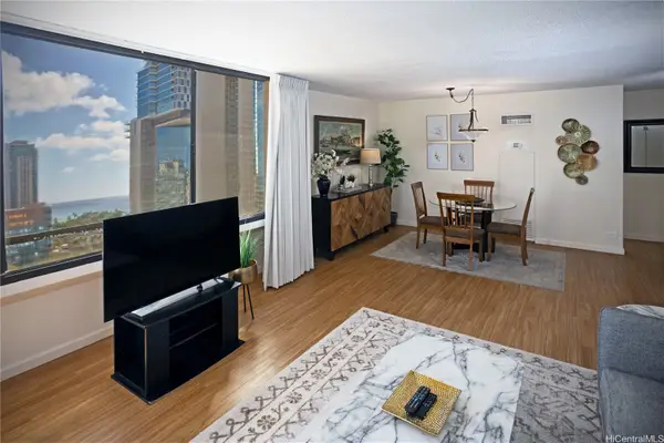 430 Lewers Street #1904, Honolulu, HI 96815