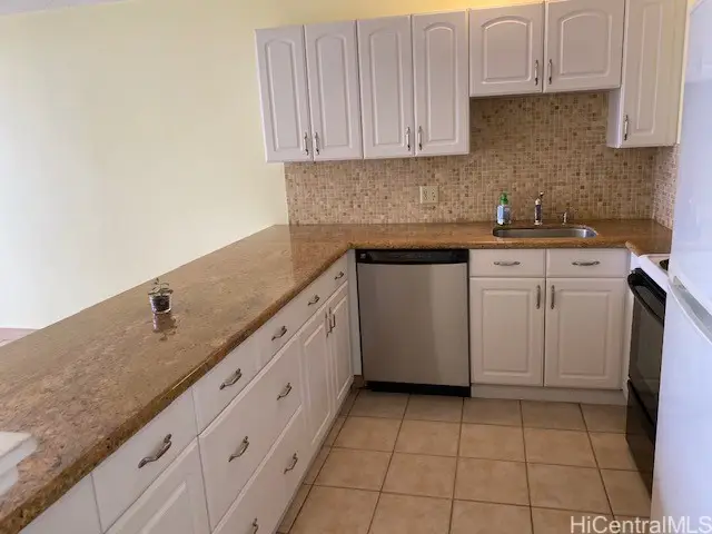 1255 Nuuanu Avenue #E1914, Honolulu, HI 96817 - #3