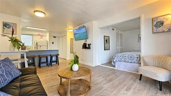 1909 Ala Wai Streets #1406, Honolulu, HI 96815