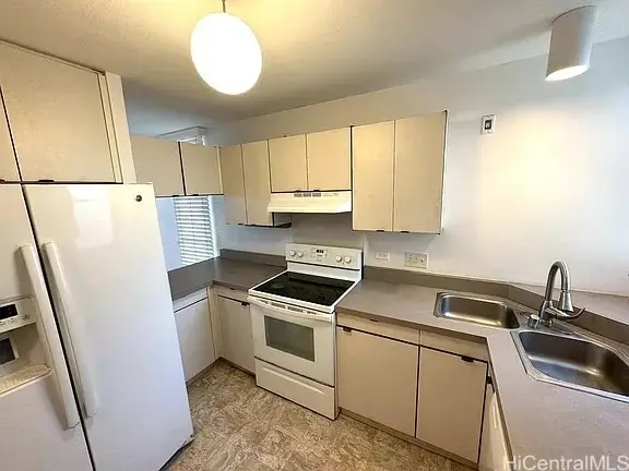 1015 Napunani Street #401, Honolulu, HI 96818 - #3