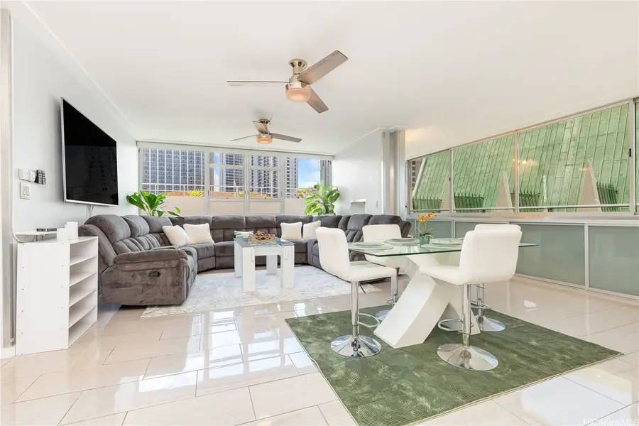 2500 Kalakaua Avenue #504, Honolulu, HI 96815 - #2