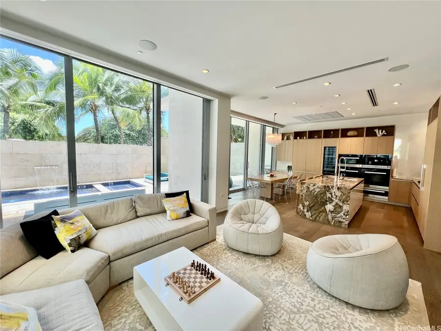 1118 Ala Moana Boulevard #2, Honolulu, HI 96814 - #2