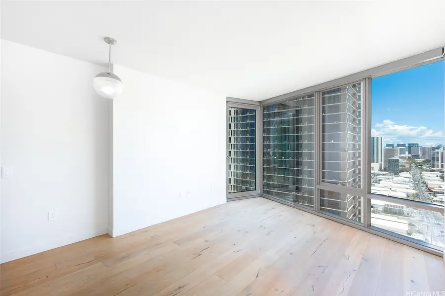 1001 Queen Street #2415, Honolulu, HI 96814 - #3