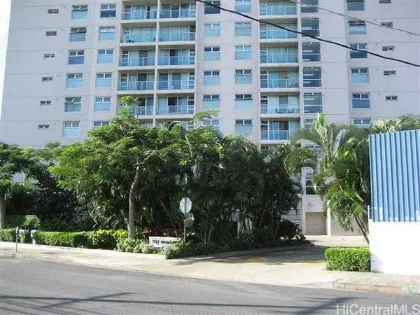 1133 Waimanu Street #1801, Honolulu, HI 96814