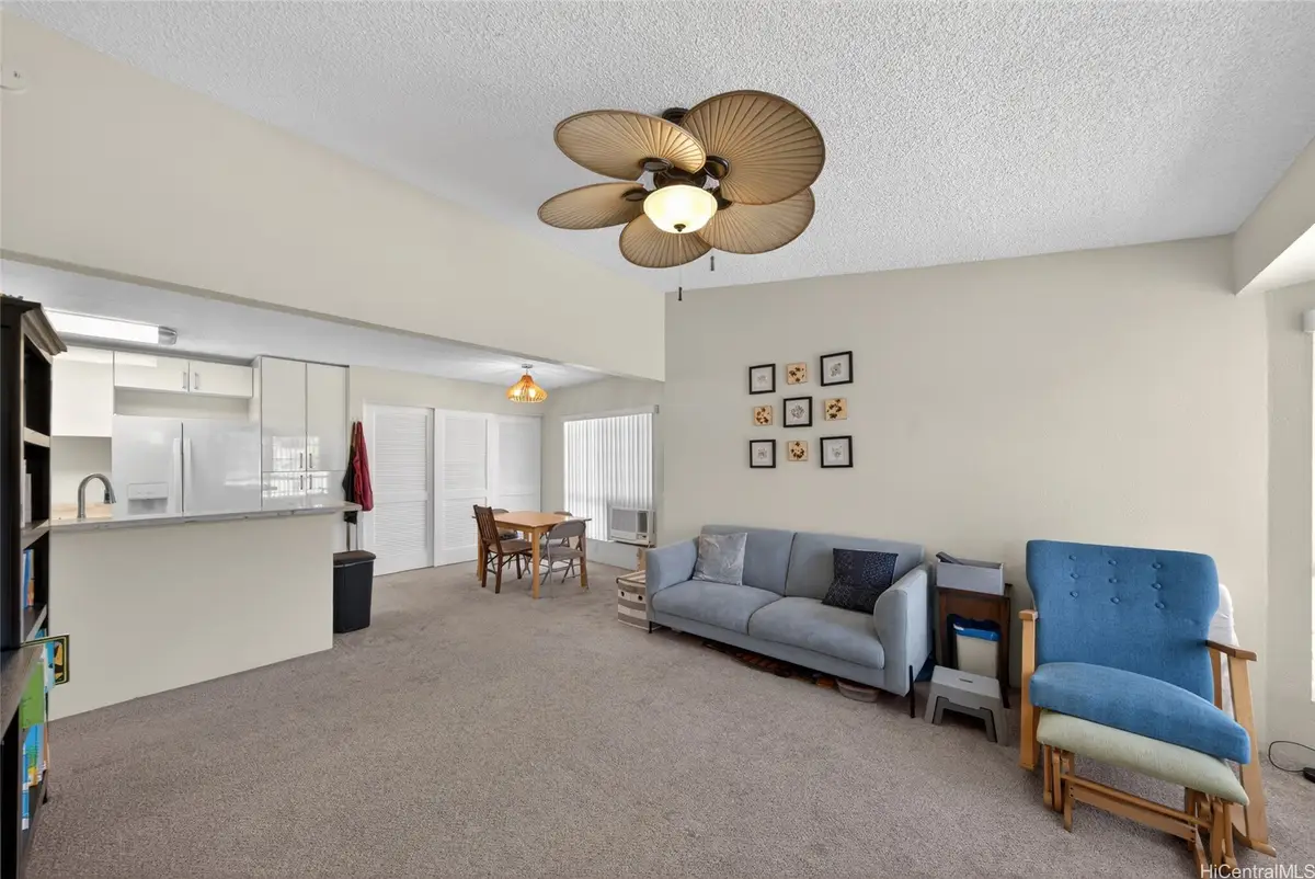 594 Mananai Place #21W, Honolulu, HI 96818 - #1