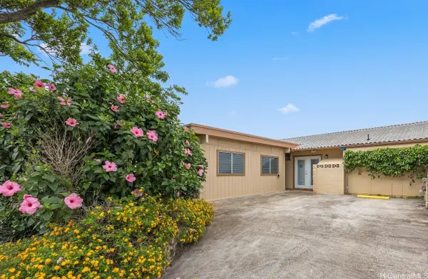 98-1108 Komo Mai Drive, Pearl City, HI 96782