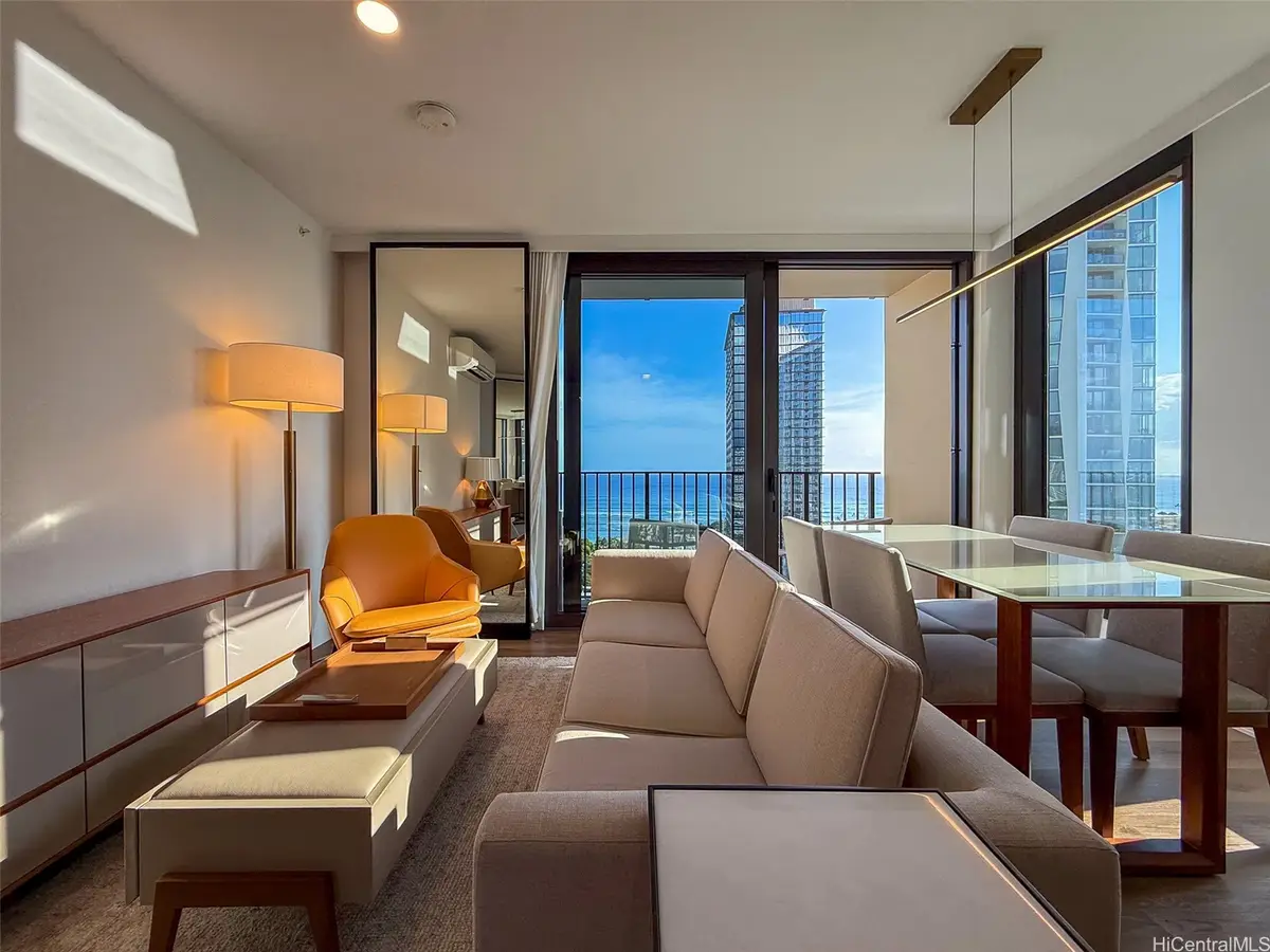 987 Queen Street #2500, Honolulu, HI 96814 - #1
