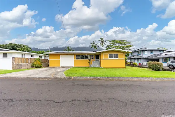 45-313 Nakuluai Street, Kaneohe, HI 96744